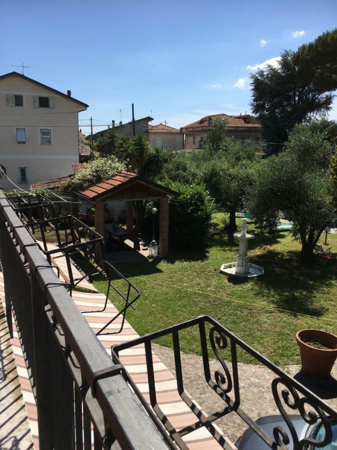Casa Degli Zii Appartamento Guido Luni Eksteriør bilde