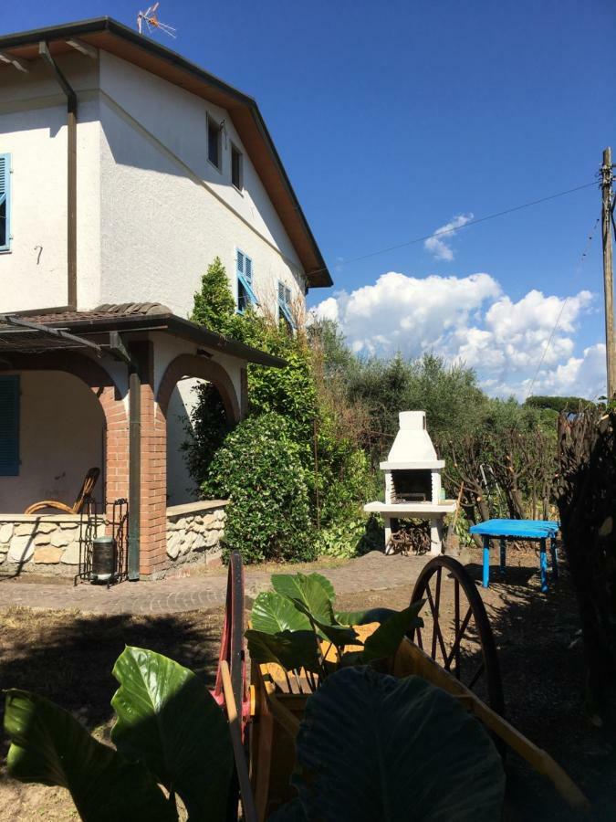 Casa Degli Zii Appartamento Guido Luni Eksteriør bilde